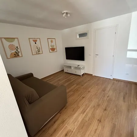 Casa Milele Viareggio